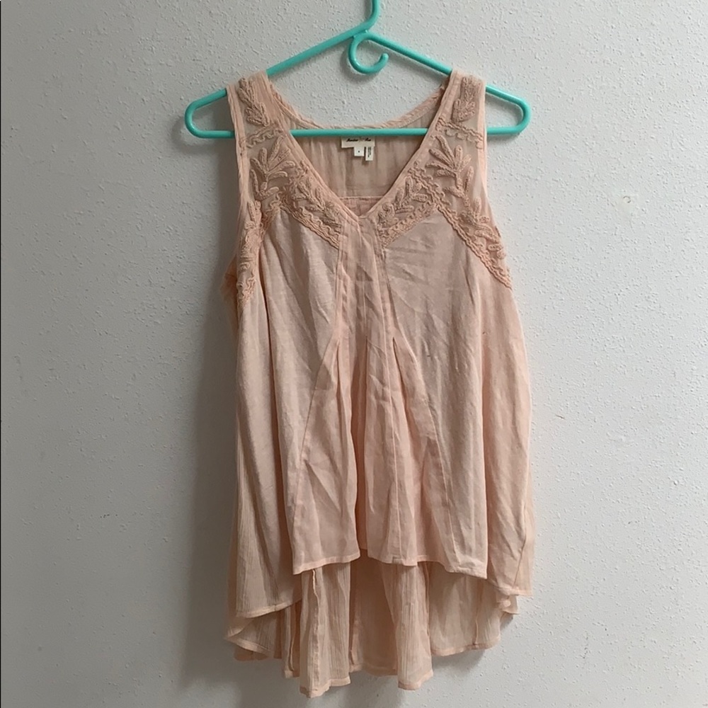 Tank top.